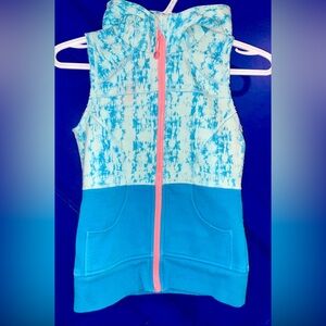 Ivivva Half Pipe Vest Sz 8